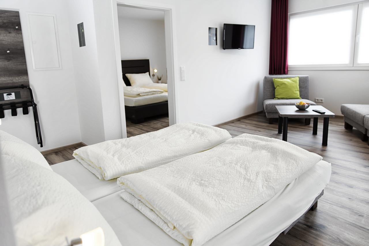 Business And Family Homes Burgau Esterno foto