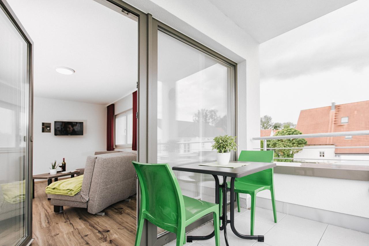 Business And Family Homes Burgau Esterno foto