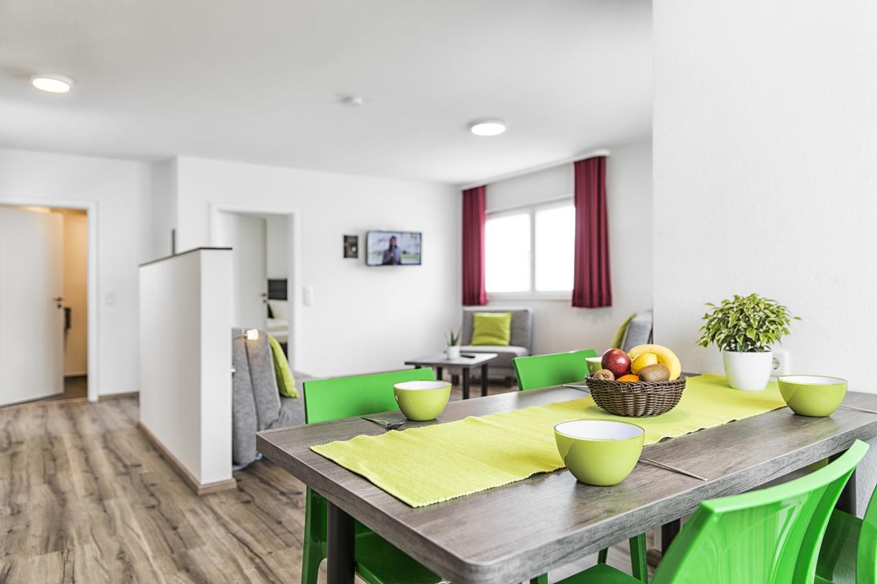 Business And Family Homes Burgau Esterno foto